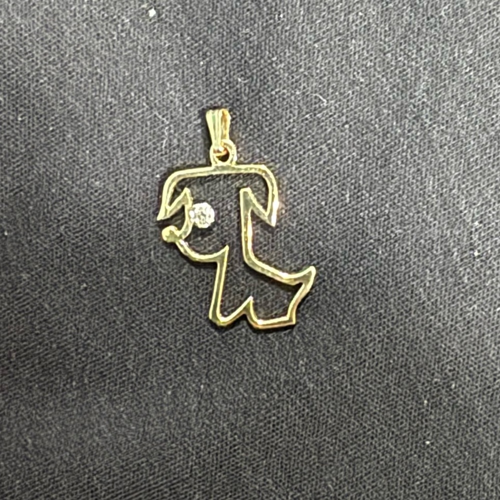 14k gold Dog / Puppy with diamond charm / pendant